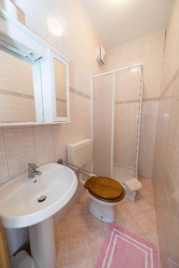 Apartmani Ruzica Crikvenica Eksteriør bilde
