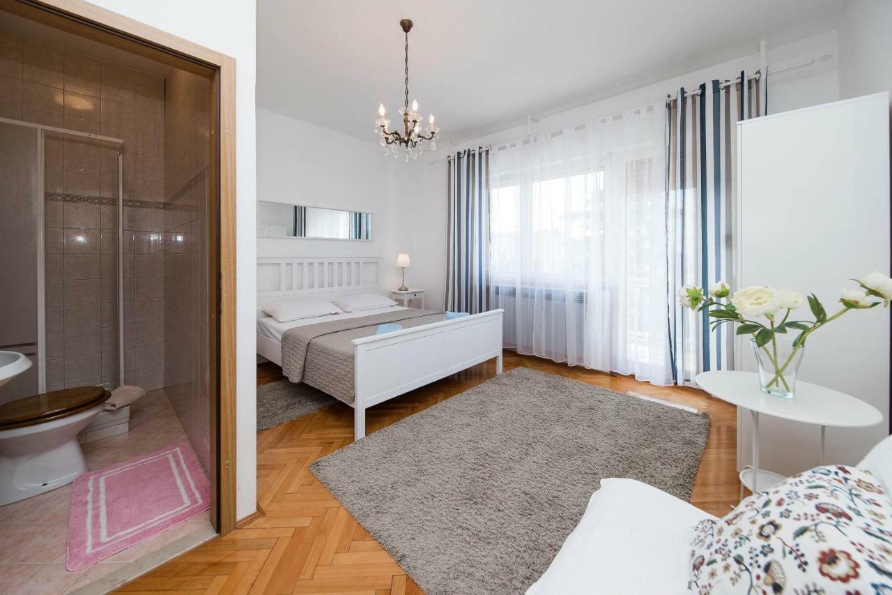 Apartmani Ruzica Crikvenica Eksteriør bilde
