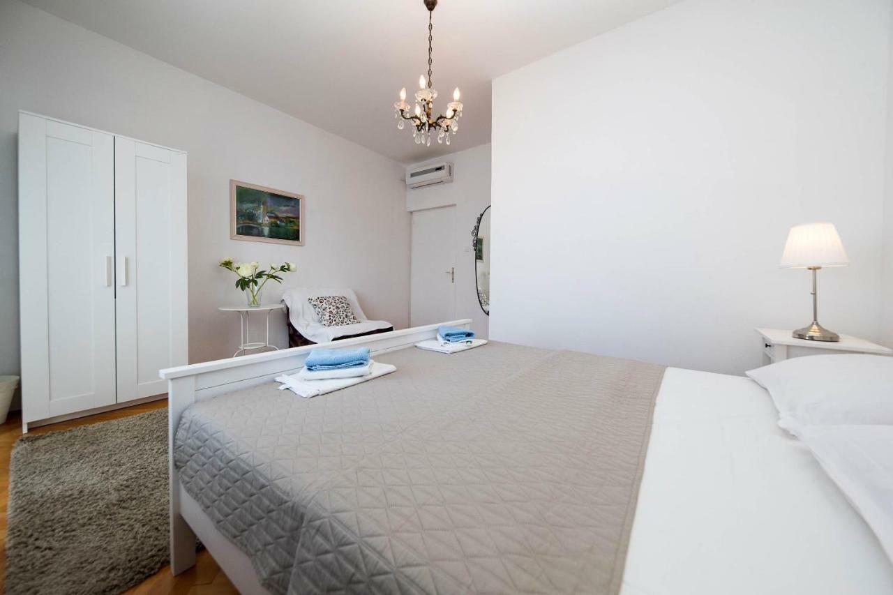 Apartmani Ruzica Crikvenica Eksteriør bilde