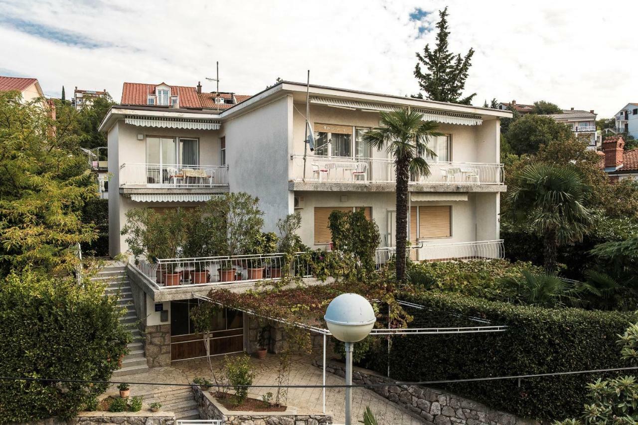 Apartmani Ruzica Crikvenica Eksteriør bilde