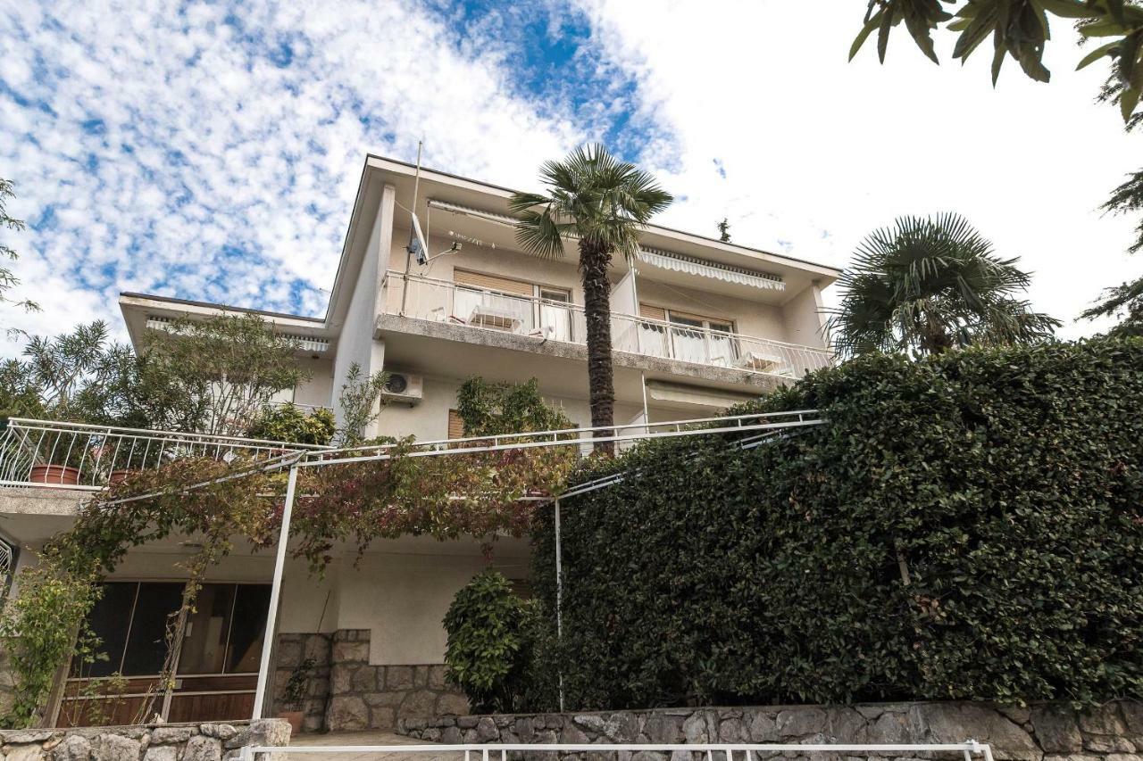 Apartmani Ruzica Crikvenica Eksteriør bilde